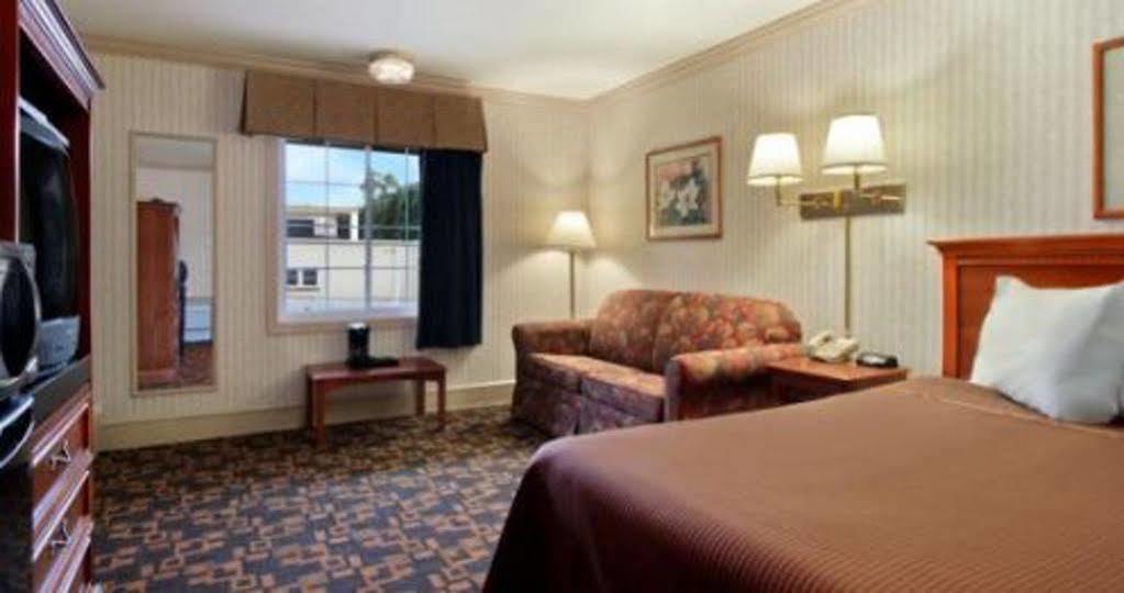 Howard Johnson By Wyndham Hershey Exterior foto